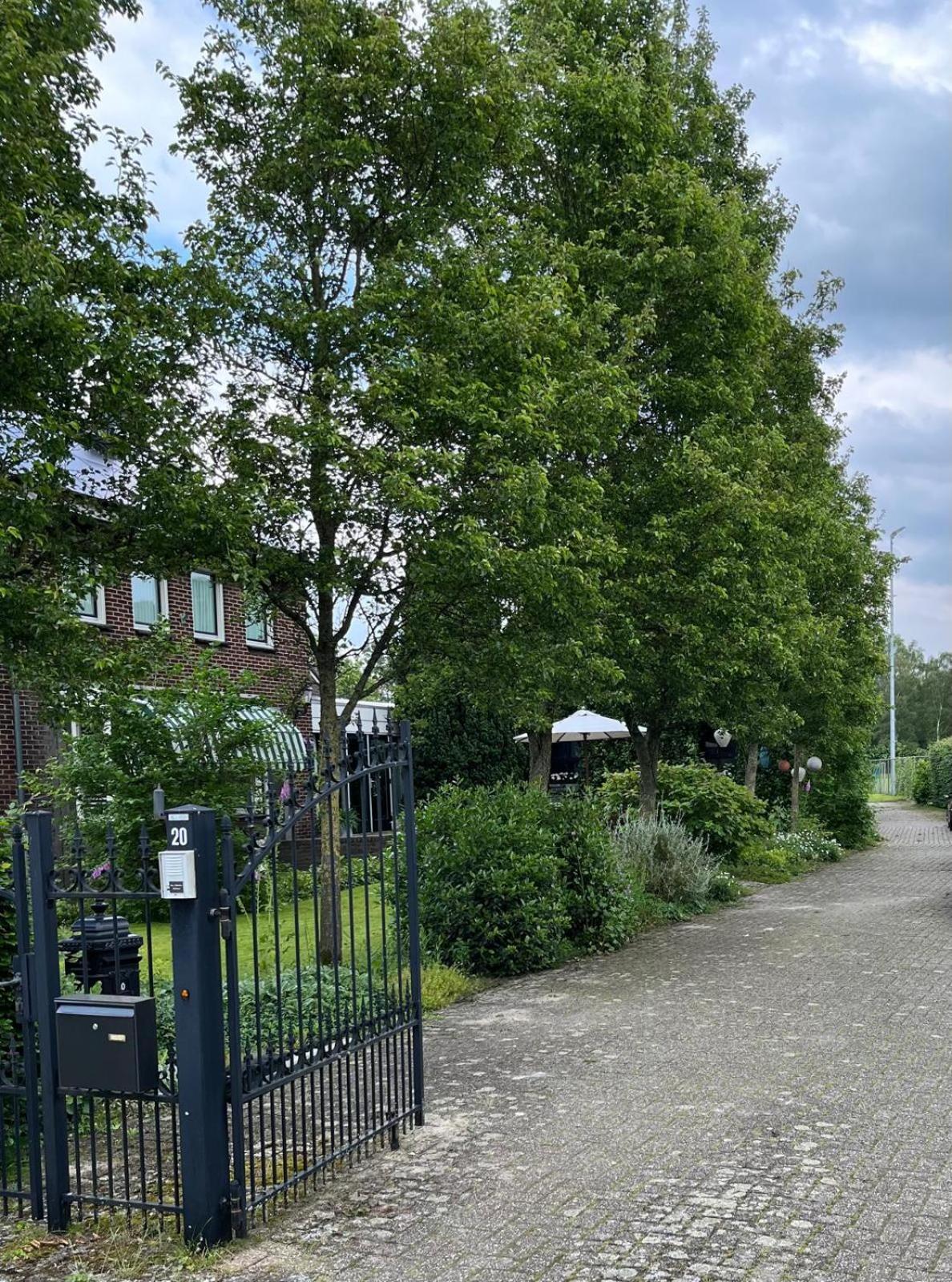 Vakantiewoning Fruitschuur De Morel เวนโล ภายนอก รูปภาพ