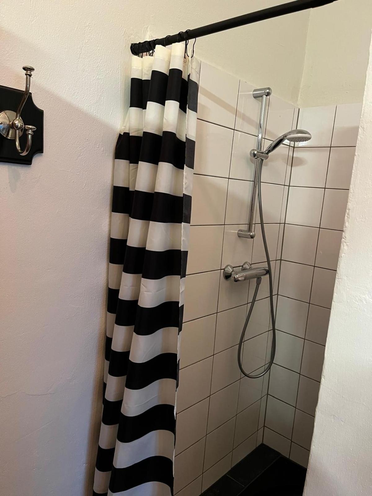 Vakantiewoning Fruitschuur De Morel เวนโล ภายนอก รูปภาพ